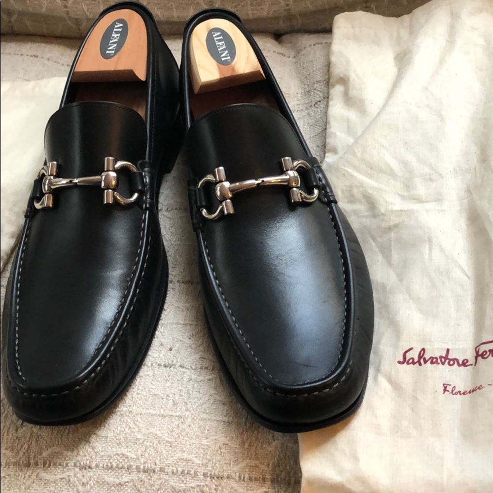 Always Classic Ferragamo Driving Mocs